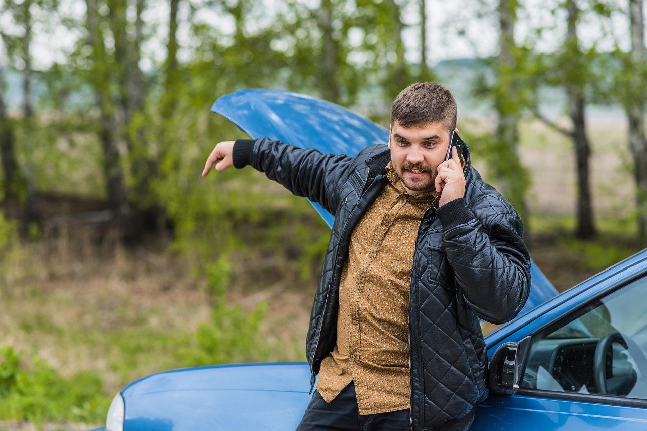 Read more about the article Top 5 Reasons For Roadside Assistance Calls In 2020